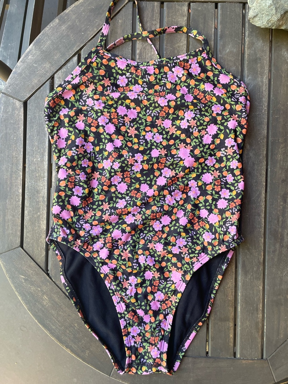 Jolyn Brandon 28 EUC Floral